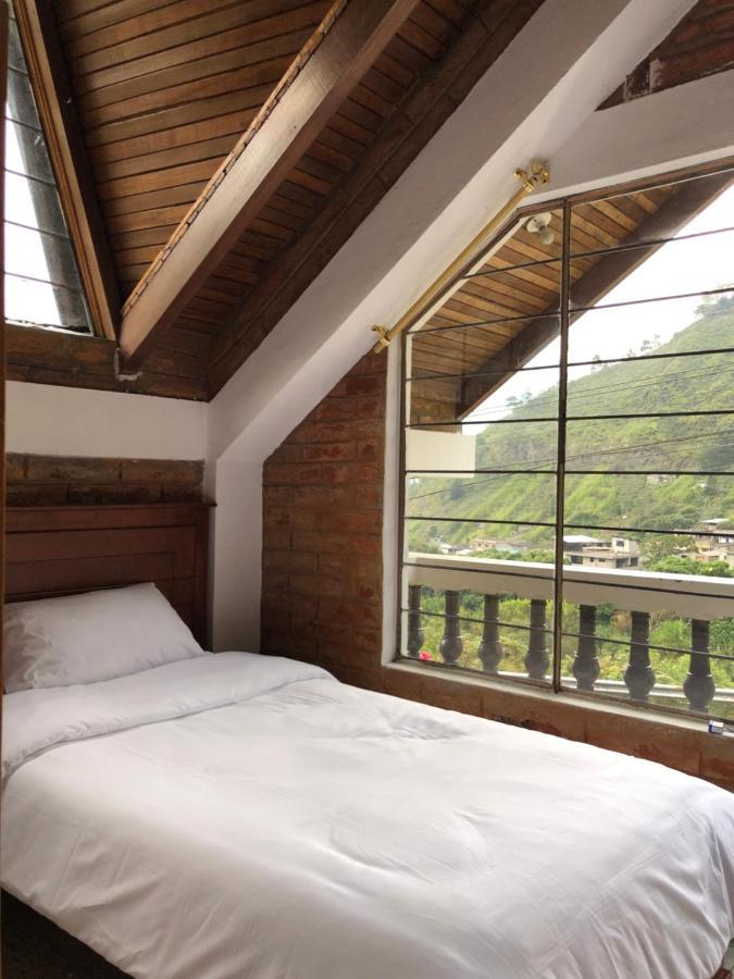 Mountain Chalet - Tungurahua Hot Springs/Aguas Termales بانيوس المظهر الخارجي الصورة