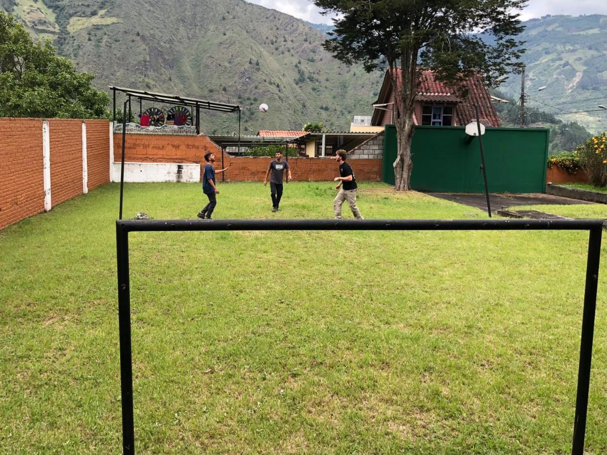 Mountain Chalet - Tungurahua Hot Springs/Aguas Termales بانيوس المظهر الخارجي الصورة